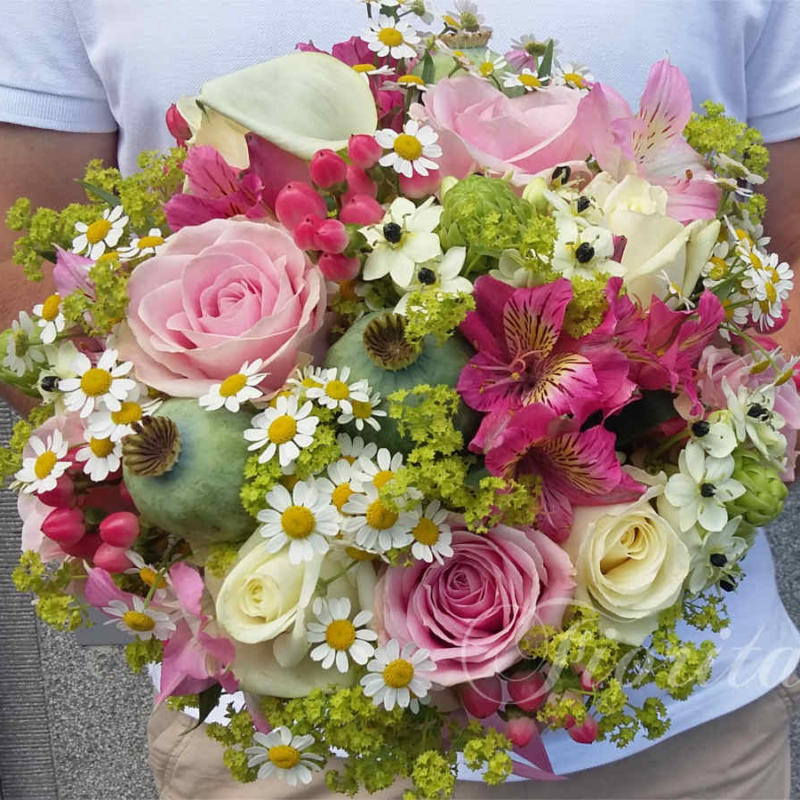 kytice-nevesty-brides-bouquet-roses-ruze-poppy-makovec-alstroemerie-1